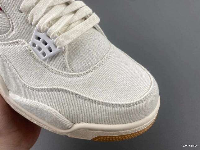 'White' x AO2571-100 Jordan Air 4 Levi's 0602